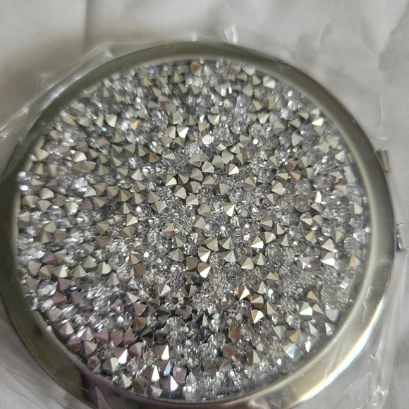 New double sided mirror w/ motivational saying. - Picture 10 of 11